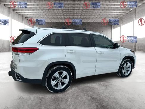 Used 2017 Toyota Highlander Limited image 5