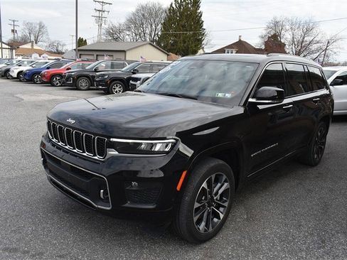Used 2023 Jeep Grand Cherokee L Overland AWD/4WD image 8