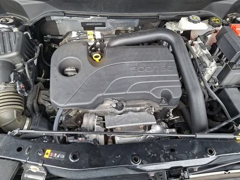 Used 2025 Chevrolet Equinox LT FWD image 28