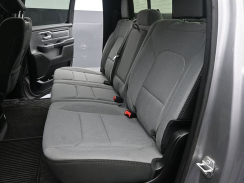 Used 2022 RAM 1500 Big Horn AWD/4WD image 26