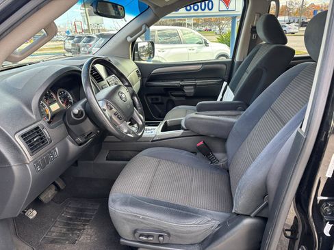 Used 2014 Nissan Armada SV image 10