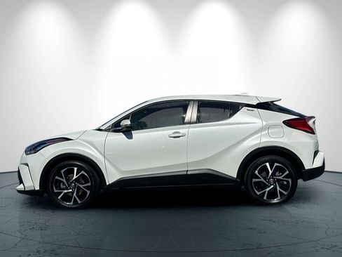 Used 2021 Toyota C-HR XLE image 7