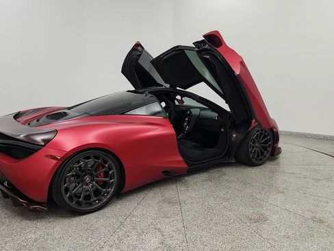 Used 2018 McLaren 720S Performance RWD image 33