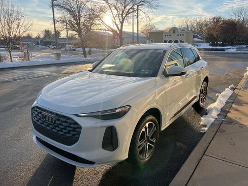 Used 2025 Audi Q5 Premium Plus image 25