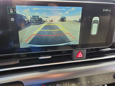 New 2026 Kia Carnival LXS FWD image 11