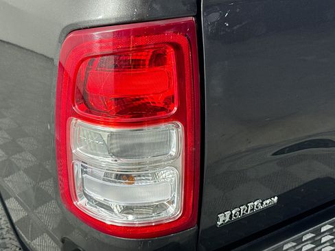 Used 2021 RAM 2500 Tradesman AWD/4WD image 34