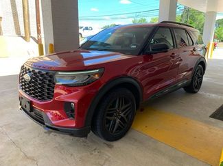 Used 2025 Ford Explorer ST-Line w/ Premium Package RWD video 1