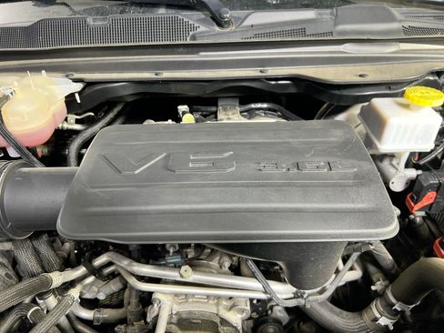 Used 2022 RAM 1500 Big Horn AWD/4WD image 28