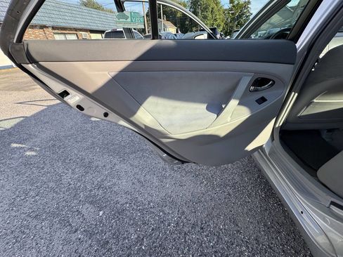 Used 2008 Toyota Camry Hybrid image 29