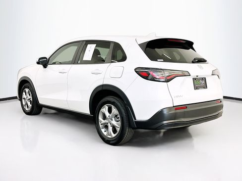 Used 2023 Honda HR-V LX image 5