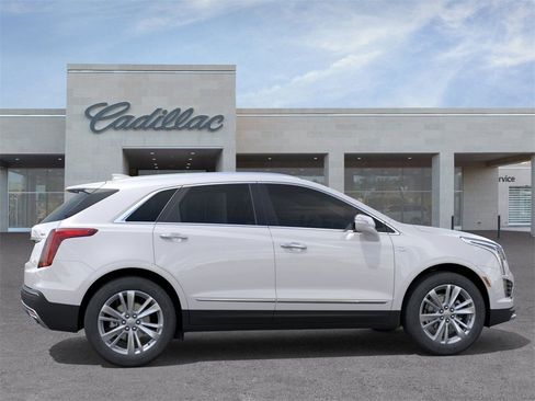 New 2026 Cadillac XT5 Premium Luxury w/ Driver Assist Package image 5