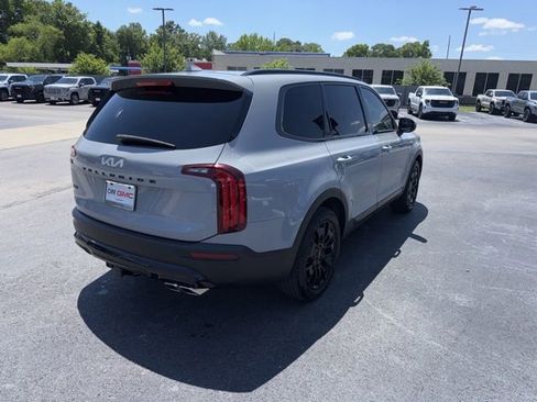 Used 2022 Kia Telluride SX w/ SX Prestige Package AWD/4WD image 8
