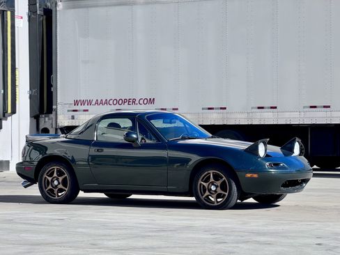 Used 1997 MAZDA MX-5 Miata image 30