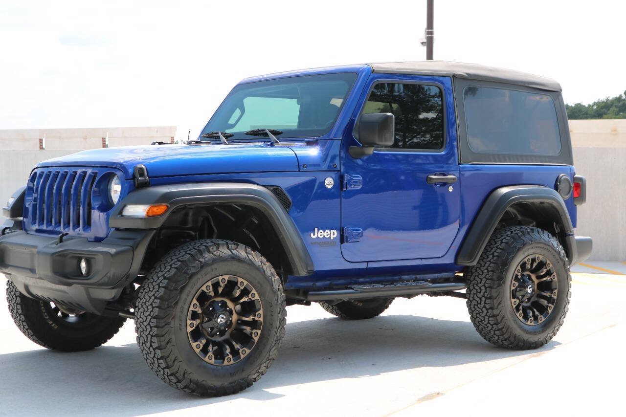 Used 2020 Jeep Wrangler Sport AWD/4WD image 35