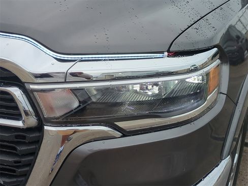 Certified 2025 RAM 1500 Big Horn image 10