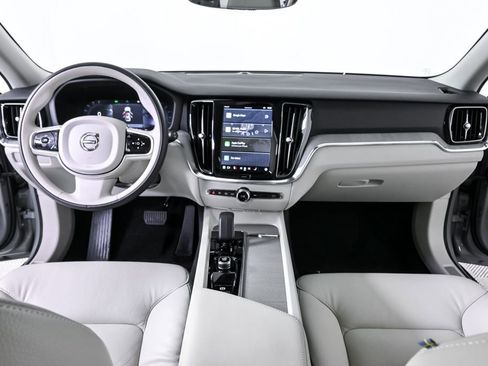 Certified 2025 Volvo V60 B5 Cross Country Plus image 19