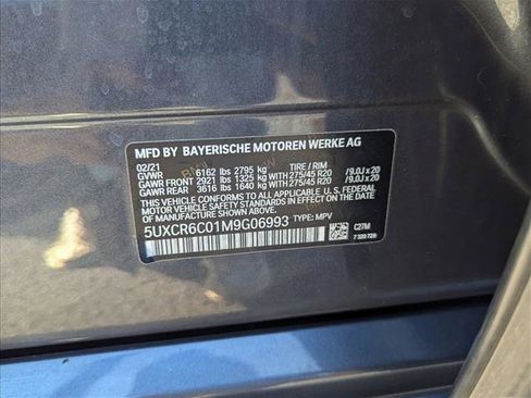 Used 2021 BMW X5 xDrive40i w/ M Sport Package image 24