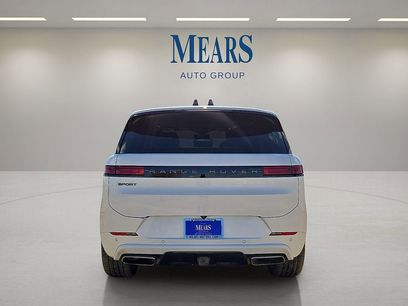 Used 2024 Land Rover Range Rover Sport Dynamic SE