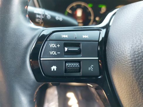 Certified 2024 Honda CR-V Sport Touring image 17