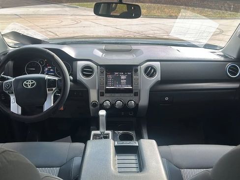 Used 2014 Toyota Tundra SR5 image 24