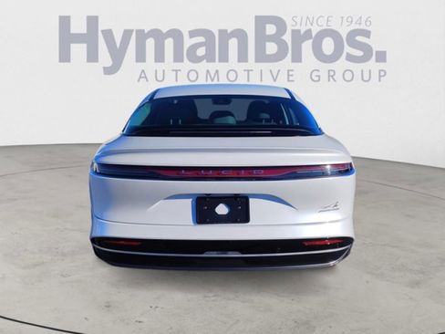 Used 2025 Lucid Air Touring image 4
