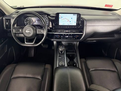 Used 2024 Nissan Pathfinder SL w/ Cargo Package AWD/4WD image 13