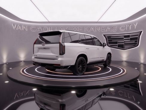 Used 2023 Cadillac Escalade Sport w/ LPO, ONYX Package AWD/4WD image 2
