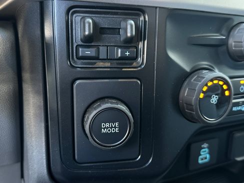 Used 2024 Ford F450 XL w/ XL Chrome Package image 26