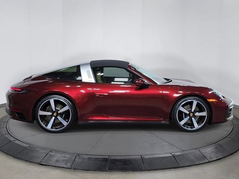 Certified 2021 Porsche 911 AWD/4WD image 8