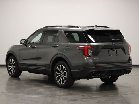 Used 2020 Ford Explorer ST AWD/4WD image 6