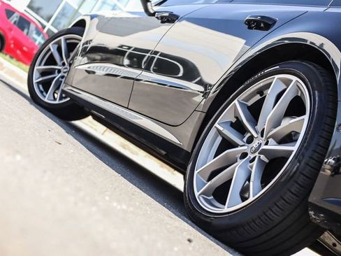 Used 2021 Audi A7 e Prestige w/ Prestige Package image 19