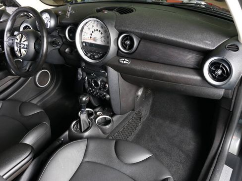 Used 2013 MINI Cooper S FWD image 50