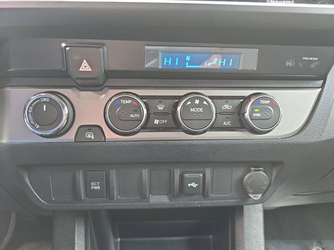 Used 2023 Toyota Tacoma SR image 30