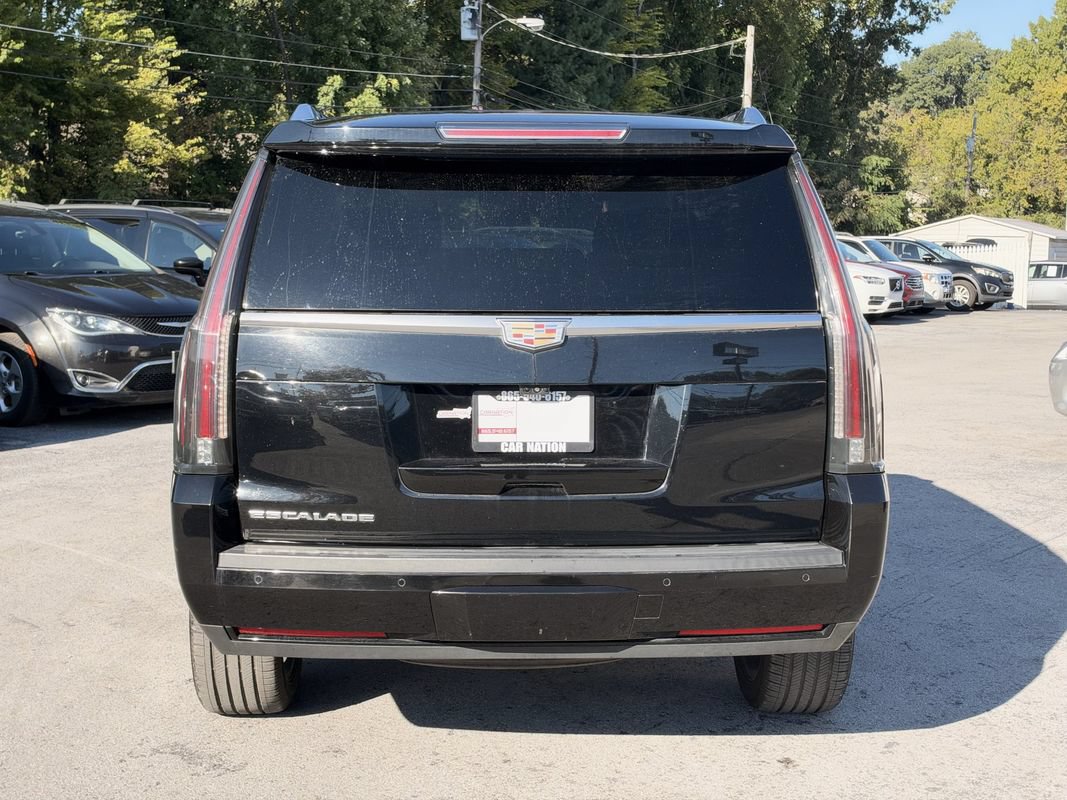 Used 2019 Cadillac Escalade Luxury AWD/4WD image 5