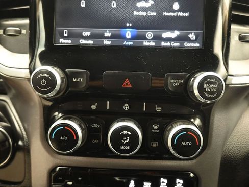 Used 2019 RAM 1500 Big Horn AWD/4WD image 19