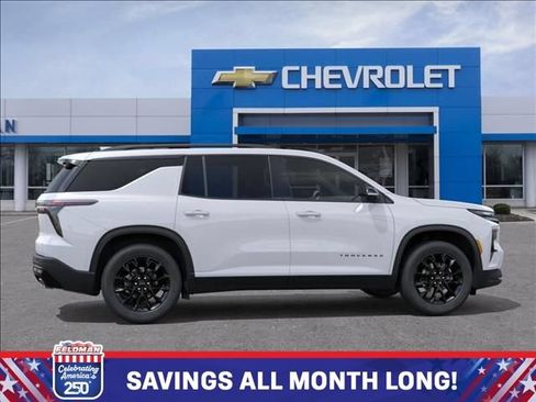 New 2026 Chevrolet Traverse LT w/ Midnight/Sport Edition FWD image 5