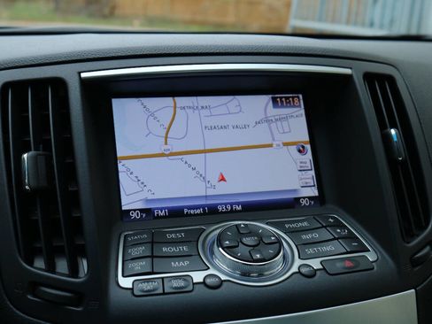 Used 2013 INFINITI G37 x Coupe w/ Premium Pkg image 36