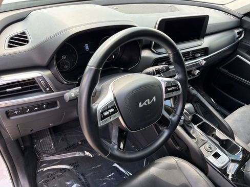 Used 2022 Kia Telluride S AWD/4WD image 4