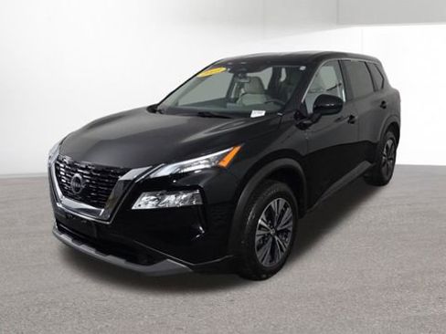 Used 2023 Nissan Rogue SV image 4