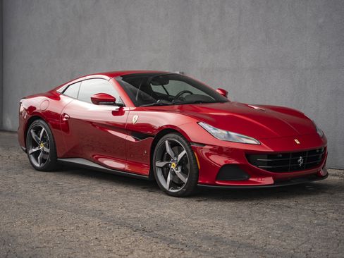 Used 2023 Ferrari Portofino M image 9