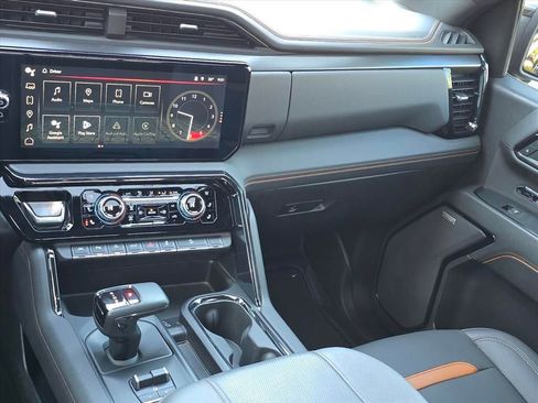 Certified 2024 GMC Sierra 1500 AT4 w/ Technology Package image 7