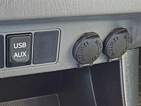 Used 2014 Toyota Tacoma PreRunner image 19