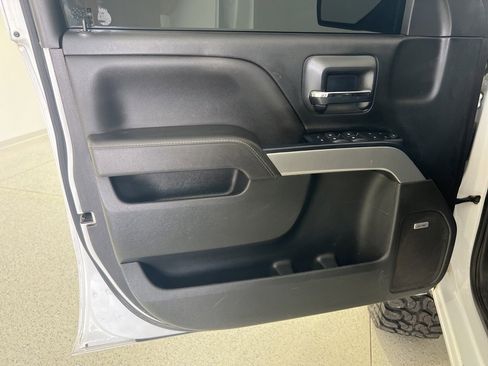 Used 2017 Chevrolet Silverado 1500 LT w/ All Star Edition image 18