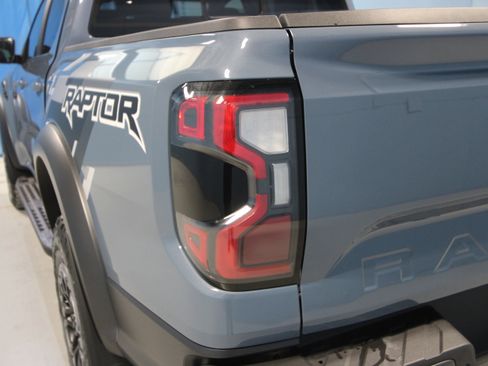New 2025 Ford Ranger Raptor image 31