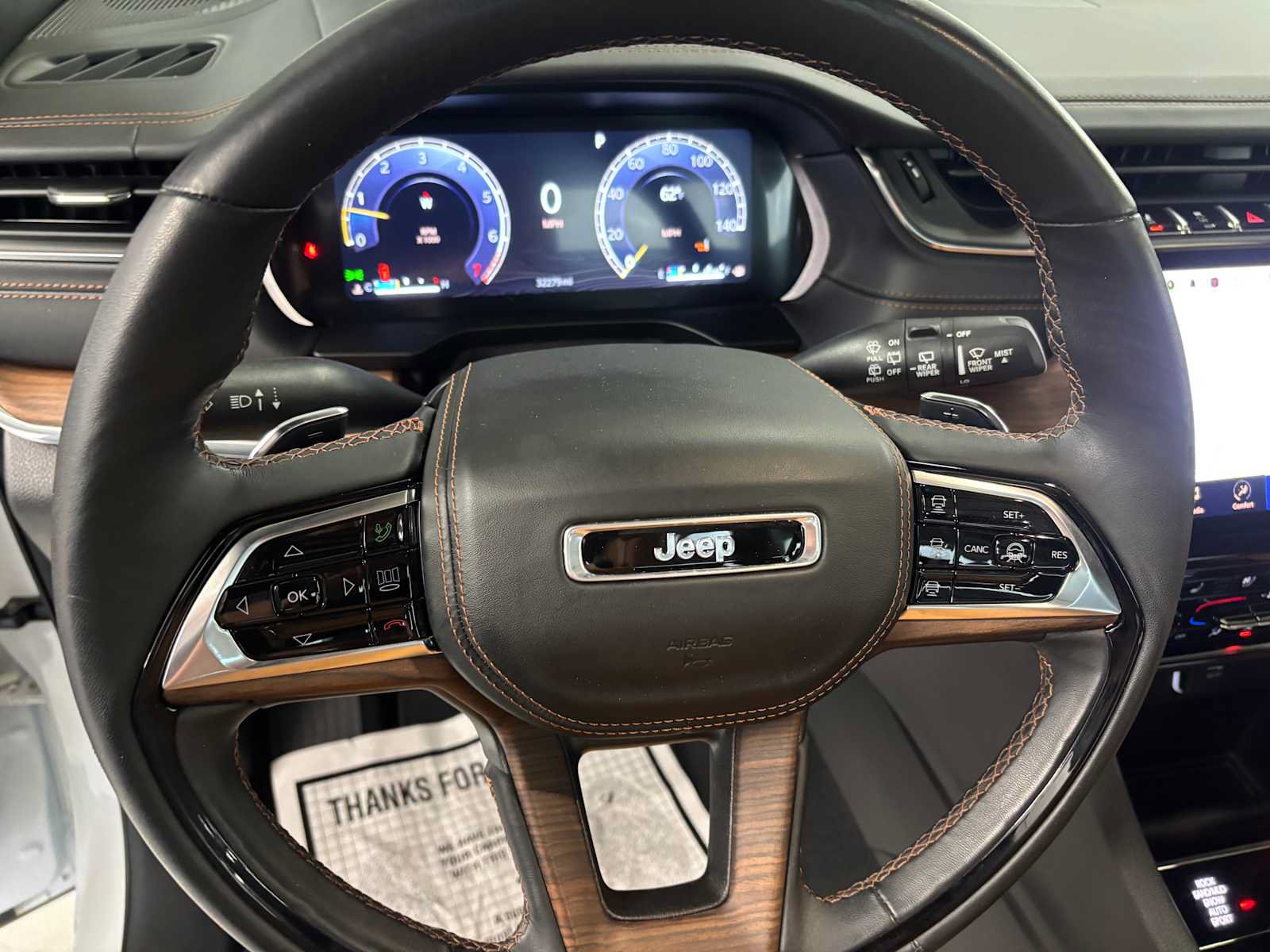 Certified 2024 Jeep Grand Cherokee Summit AWD/4WD image 18