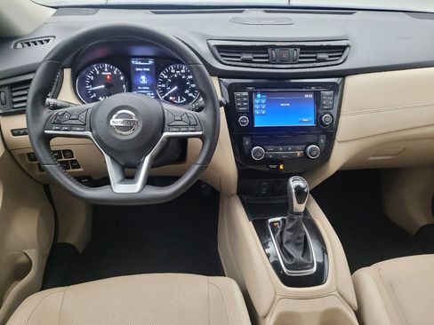 Used 2017 Nissan Rogue SL w/ SL Premium Package AWD/4WD image 22
