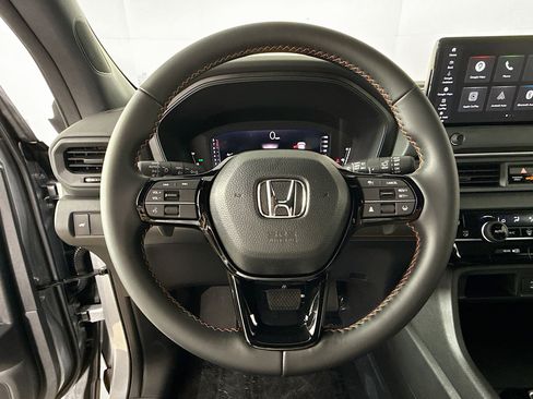 New 2026 Honda Pilot Sport image 11