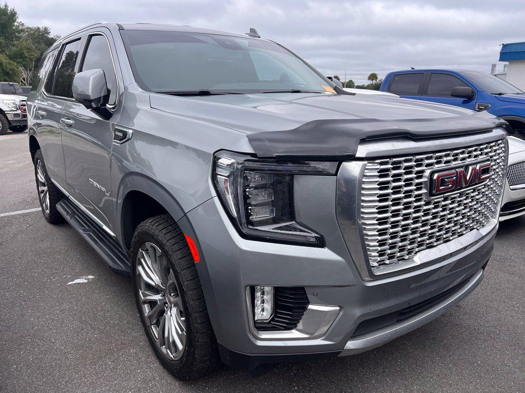 Used 2024 GMC Yukon Denali AWD/4WD image 1