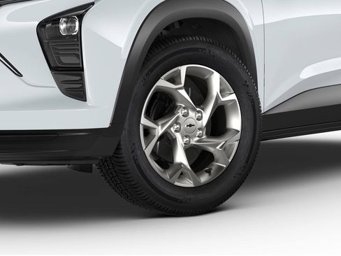 New 2026 Chevrolet Trax LS FWD image 4