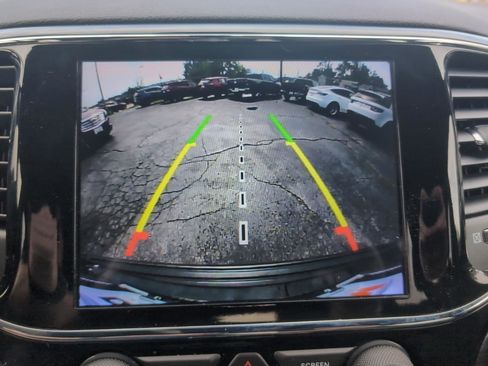 Used 2019 Jeep Grand Cherokee Laredo w/ 18" Wheel & 8.4" Radio Group AWD/4WD image 24